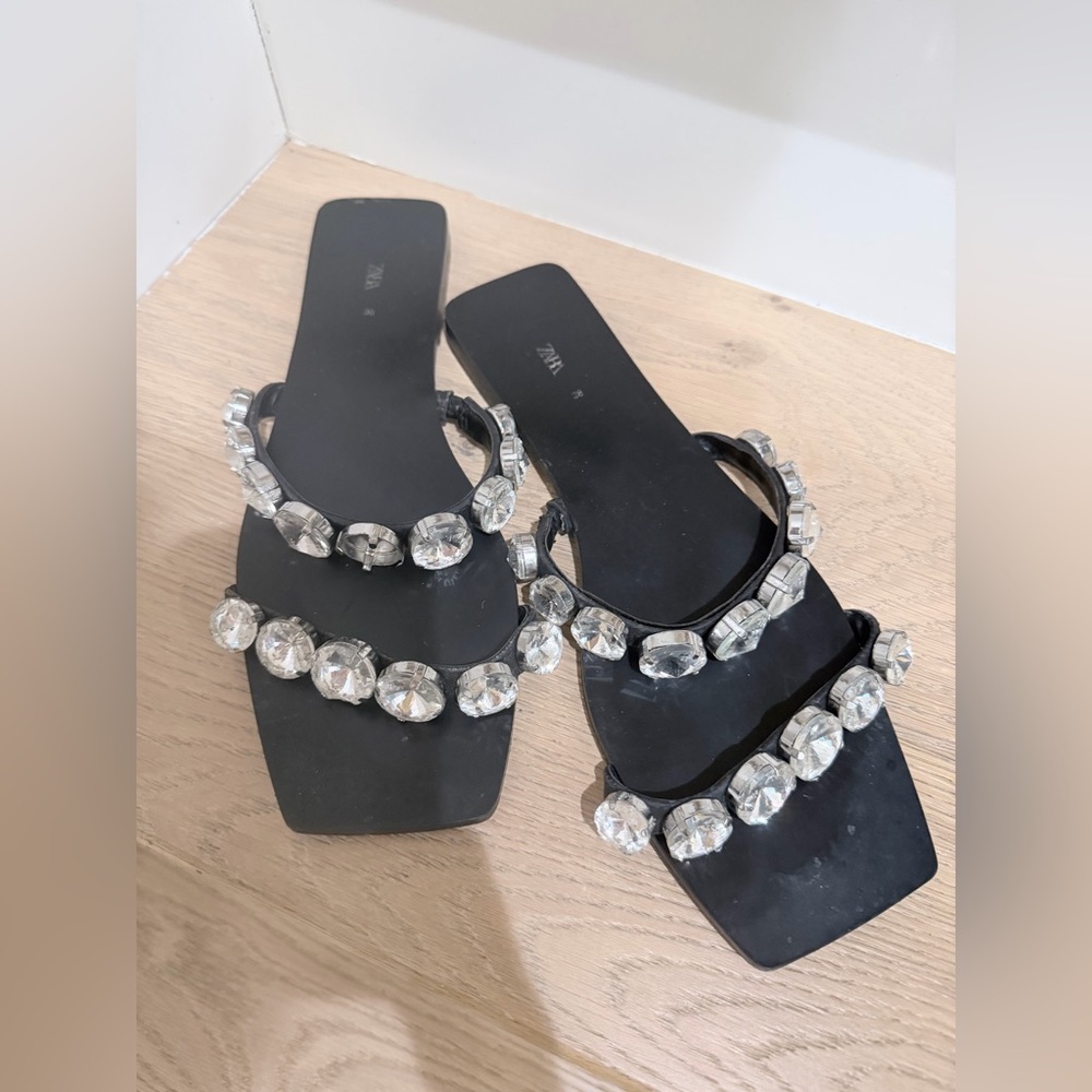 Zara rhinestone sandal - Picture 1 of 3